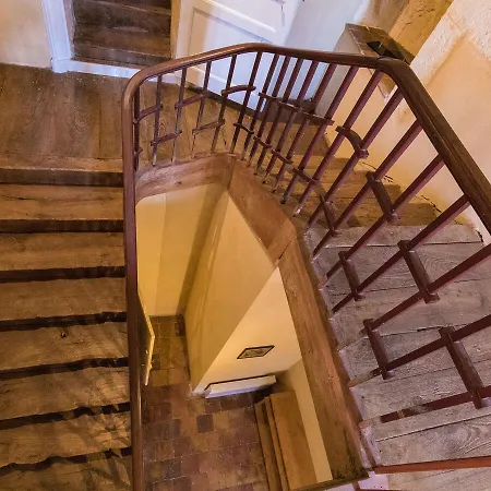 Luxurious Mansion With Swimming Pool In Aquitaine Saint-Georges-de-Monclard